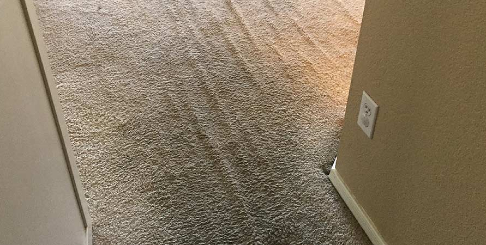 How Are Carpet Cleaning and Stretching Related? Brilliance Carpet